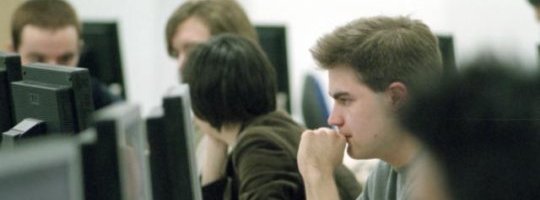 https://https-www-doc-ic-ac-uk-443.webvpn.ynu.edu.cn/csg-res/media/huxley-lab-header.jpg